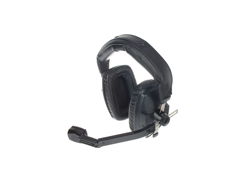 5 - Beyerdynamic DT-109