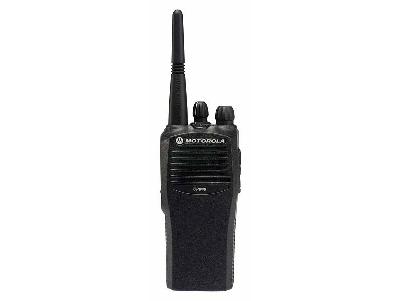 5 - Motorola CP040